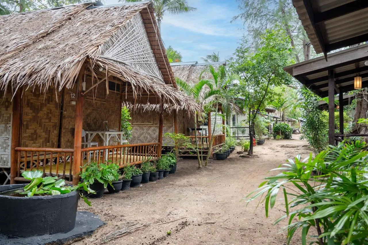Breeze Bungalows Koh Lanta Hotel